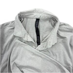Lululemon Evolution Polo Shirt Mens Medium Gray Stripe‎ Stretch Training Golf